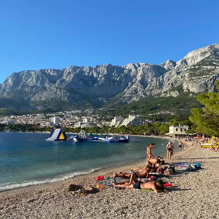 Dundic アパート *