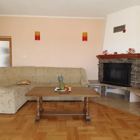 Dundic Lägenhet Makarska