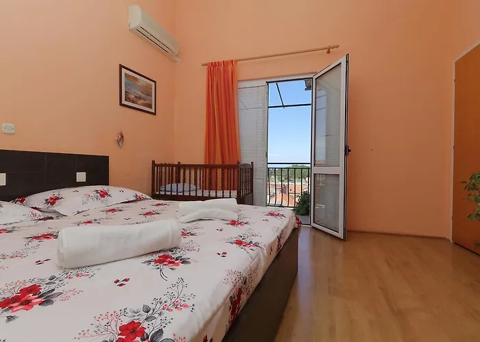 Dundic Lägenhet Makarska